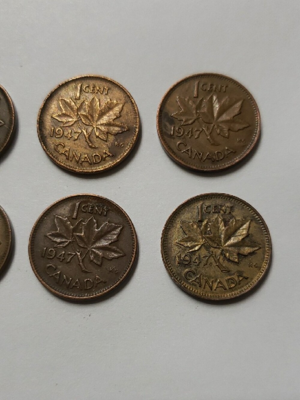 Vintage 1947 Canadian 1 Cent Coins - Brown - Picture 3 of 6